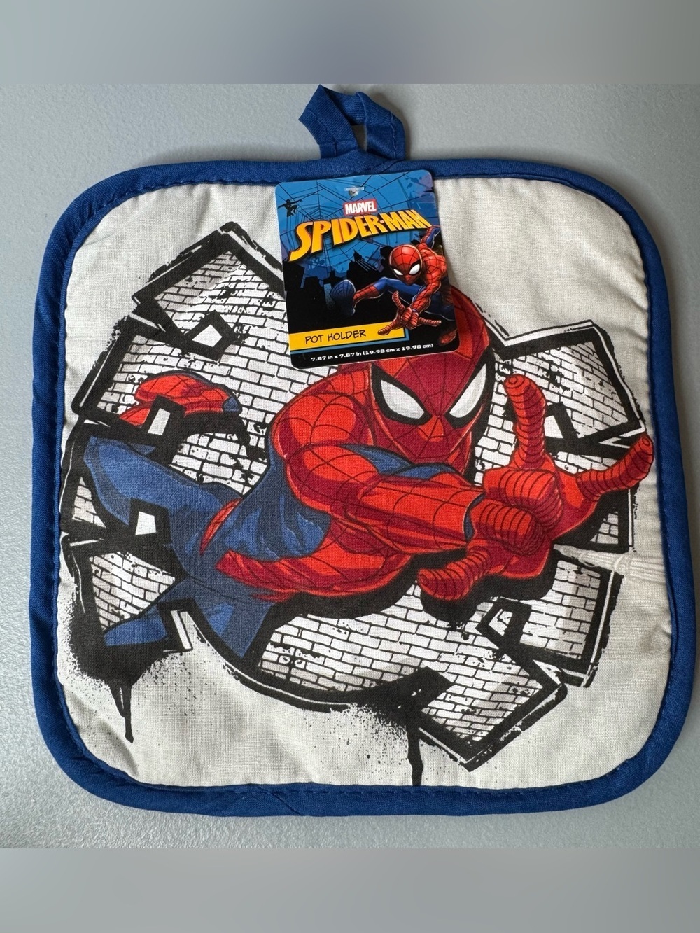 Marvel Spider-Man Kitchen pot holderRed, Blue & White kitchen linen swinging